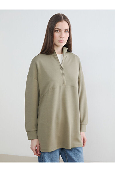 LC Waikiki مجموعة إلسيفا سويت شيرت نسائي ذو ياقة عالية وملمس ناعم باللون الكاكي