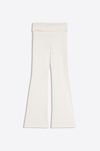 Bershka Beli kıvrık teknik flare fit pantolon