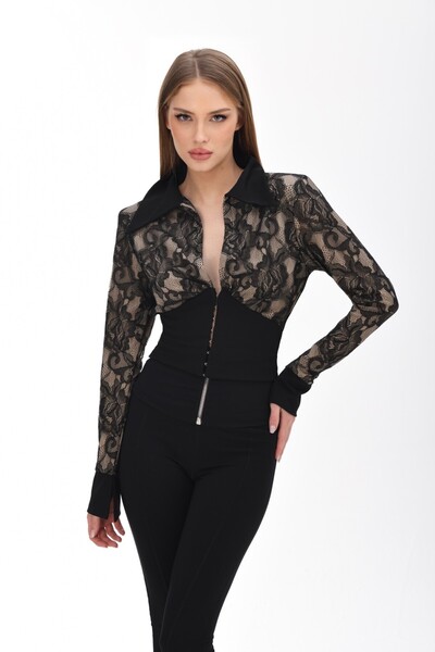 Gira official Siyah Dantel Korse Detaylı Bluz (Bej astar)