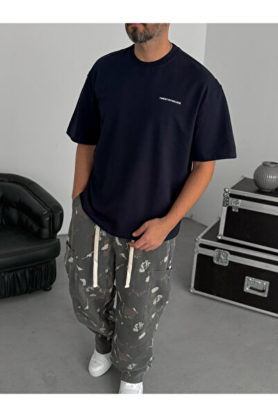 BYBASICMAN Μπλουζάκι Oversize με ανάγλυφο σχέδιο σε μπλε ναυτικό χρώμα με δύο...