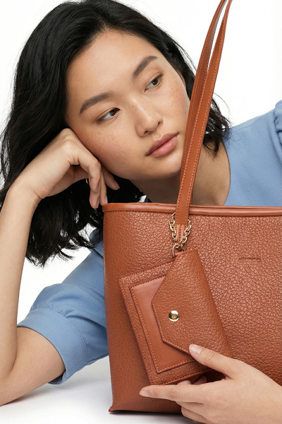 ELATAE Wallet Charm Women's Shoulder Bag Cnt0398 – Casual Stylish Design, Lig...