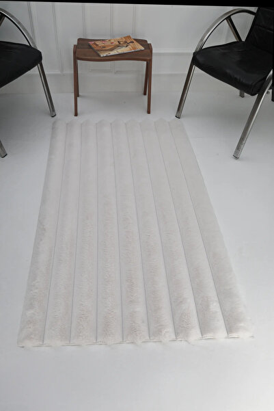 Sihirli Halı Diamor Serisi 8052 Model Krem Renk Düz Kesim Halı