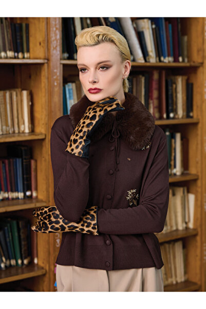 Unique Tricot Cardigan with Fur Collar