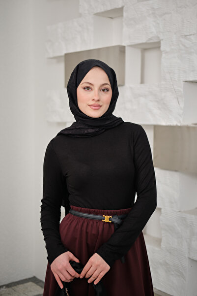 LOCCO Women's Half Turtleneck Finger-Loop Detail Slimfit Combed Cotton Bodysu...