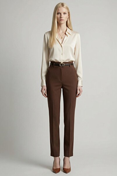 Rays 8404A بنطلون بحزام على شكل حرف V باللون البني