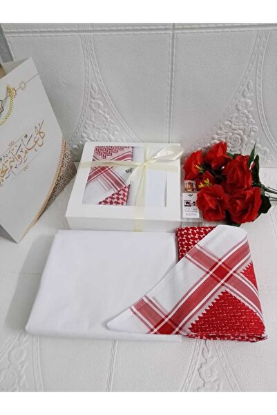 GENERAL Men's set presented as a gift