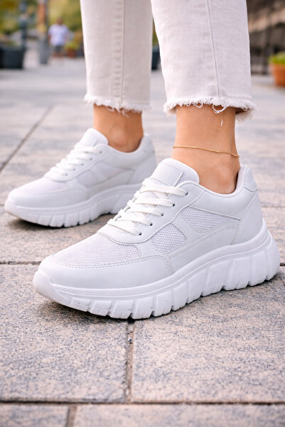 Emax Thick Soled Women's Sports Shoes – Comfortable for Daily Use, Lace-Up Sn...