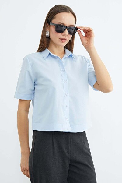 Fulla Moda Basic Crop Shirt with Cuffed Sleeves and Waist