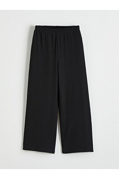 LC Waikiki مجموعة إلسيفا بنطلون أسود واسع الساق بخصر مطاطي للفتيات