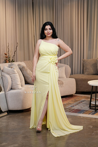 Warazan Soft chiffon evening dress with a rose on the side