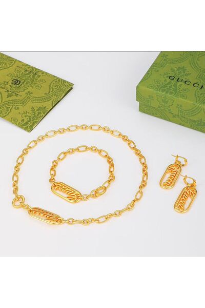 Generic طقم اكسسوار تصميم ماركة مع ملحقات الماركة