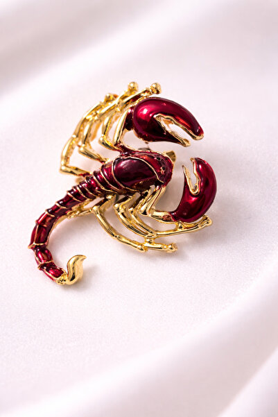 Lanuna Kırmızı Mineli Akrep Figürlü Gold Renk Broş