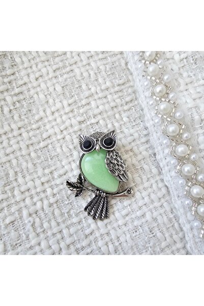 Abundo Owl brooch with fluorescent stone