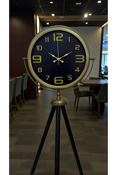 Nemere ساعة حائط سوداء أنيقة ذات ثلاث أرجل من نيميرهوم