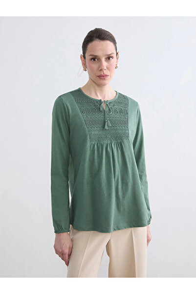 LC Waikiki Lcw grace green lace collar embroidered blouse