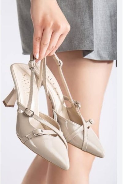 Generic Brand Tetti Beige Patent Leather Heeled Shoes