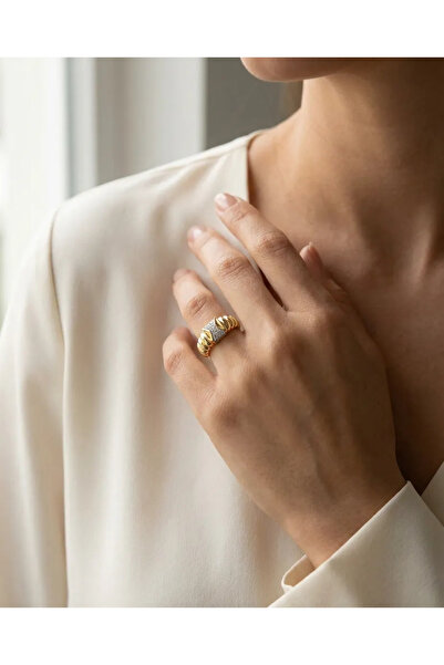 Dorvina 316L Çelik Kararmaz Takı Gold Renk Zirkon Taşlı Burgu Baget Kadın Yüzük