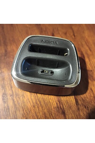Nokia DT-8 Dock Sirocco 8800 Masaüstü şarj istasyonu şarj cihazı