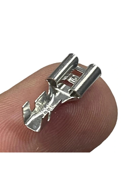 China 6.3mm İzolesiz Kablo Ucu Dişi Terminal