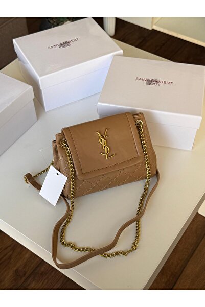 GGGG Bags with their accessories