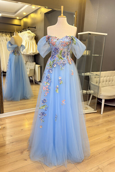 Lenta Moda Buz Mavi Renkli Pullu Çiçek Desen Dantel Kaplama Maxi Boy Abiye ve...