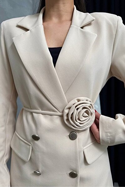 ZF BUTİK Kadın Gül Aksesuar Detay Ceket Pantolon Takım