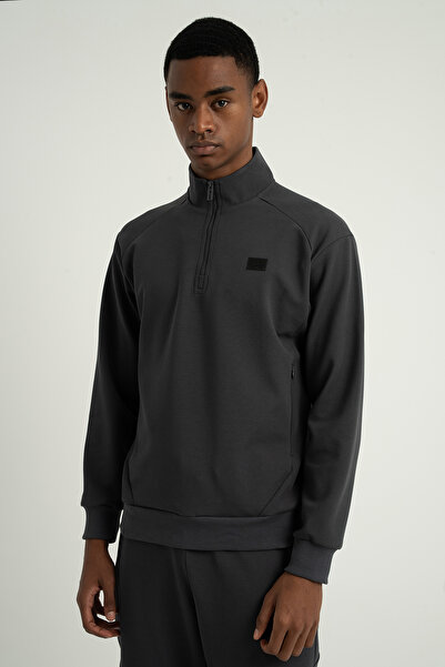 Airlife Foursquare Men's Stand Collar Half Zipper Top Smoked