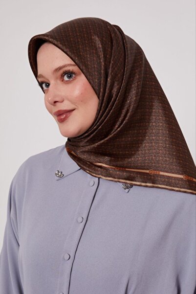 Levidor Solid Color Edges Thin Belt Pattern Sparkling Crystal Scarf