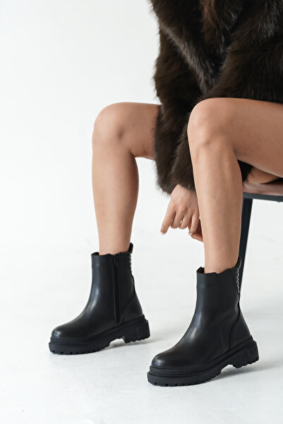 FEMME Women's Thick Sole Zippered Non-Slip Sole Boots Denisa Black