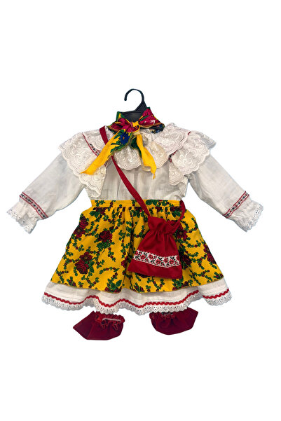 Kareea Traditional Maria costume (5 pieces)
