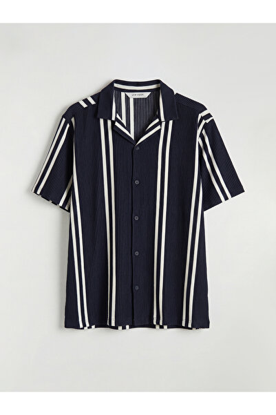 LC Waikiki Ανδρικό ριγέ πουκάμισο σε κανονική εφαρμογή σε σκούρο μπλε από το ...