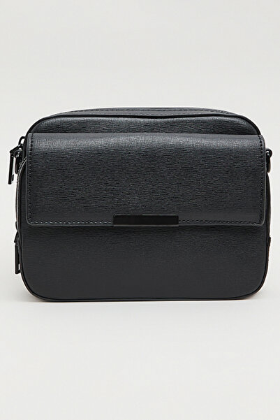 R&B Men's Black Textured Crossbody Bag