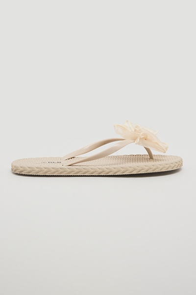 R&B Women's Beige Bow Detail Flip-Flops