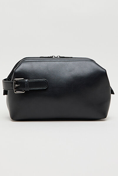 R&B Men's Black Solid Travel Pouch