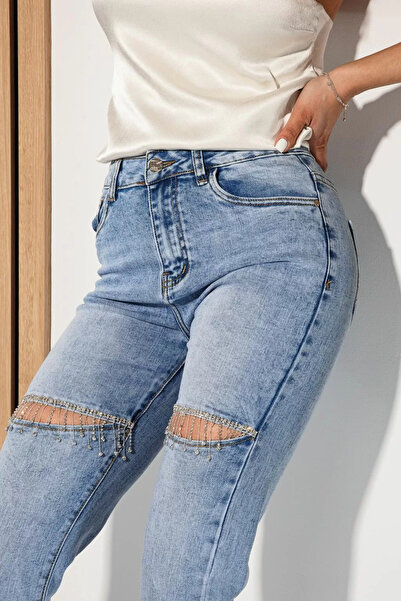 Zaira Women's BaggyFit Jeans Carla Blue #A961 - 30