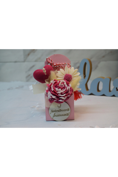 Luxora Martisor set – floral bouquet with heart