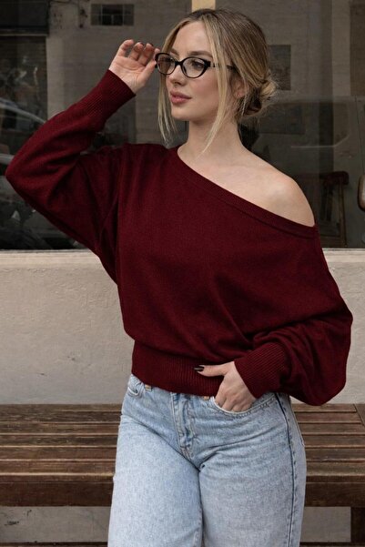 STF MODA Women's Popular Asymmetrical Boat Neck Knitwear Sweater Burgundy