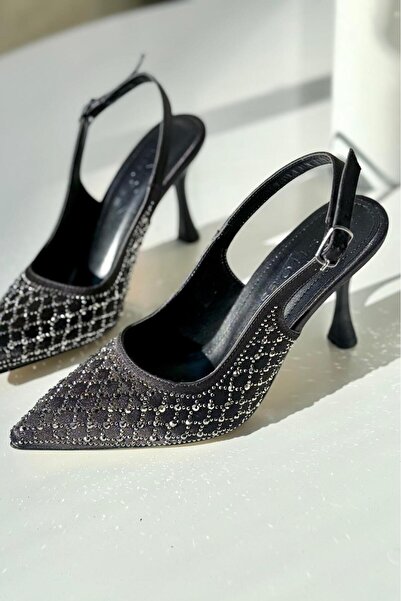 yezy shoes Stone Detailed Satin Thin Heeled Shoes Stiletto