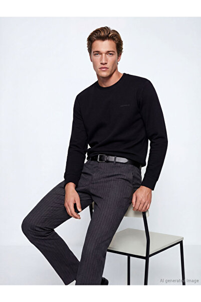 LC Waikiki Black Crew Neck Embroidered Men's Sweatshirt