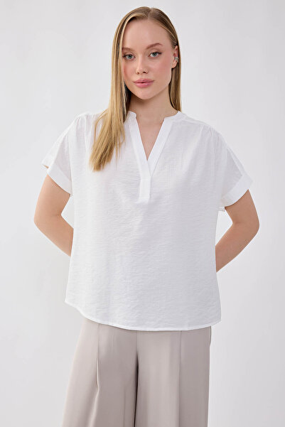 Vitrin V-Neck Crinkle Fabric Blouse