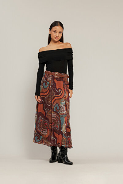 Nisan Belt Detail Midi Skirt