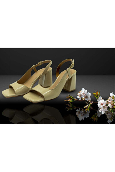 EZRA LUXURY COLLECTION "Sabbia D’Oro" Nude Block Sling