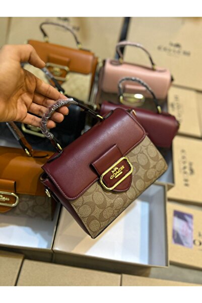 GGGG Bags with their accessories