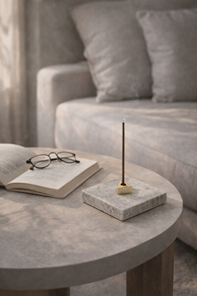 SIRÉ Studio SIRÉ RITUAL Altın Detaylı Mermer Stick Tütsülük – 10x10 cm
