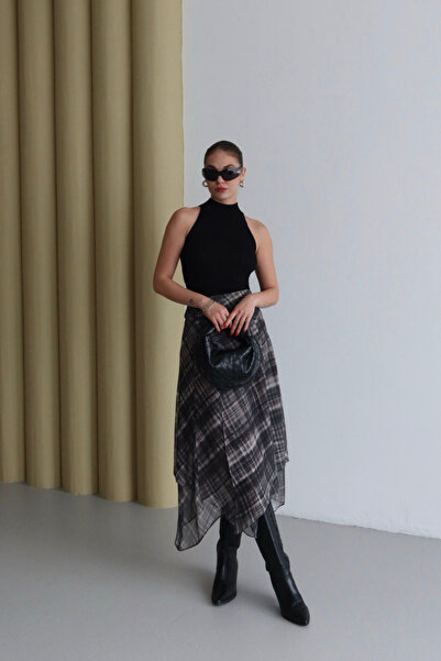 Sorridi Plaid Patterned Asymmetric Chiffon Skirt
