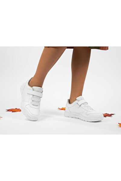 Kadın Cırt Cırtlı Spor Ayakkabı | Rahat, Günlük Sneaker