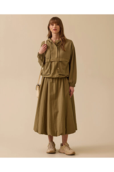 SEÇİL BÜZGÜ DETAYLI CEPLİ KAPÜŞONLU TAKIM