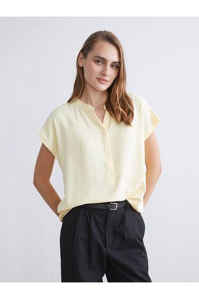 LC Waikiki Lcwaikiki Classic Yellow Collared Blouse
