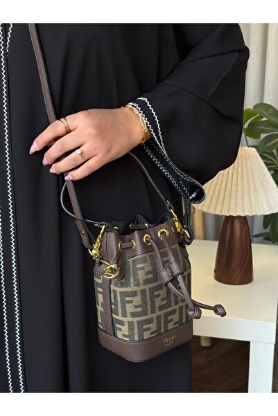 GGGG Bags with their accessories