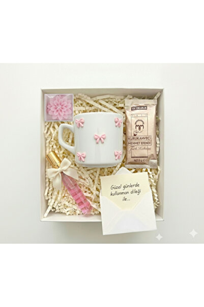Niveis Kişiye Özel İsimli El Yapımı Kurdele Motifli Kupa & Çiçek Mum & Kolony...